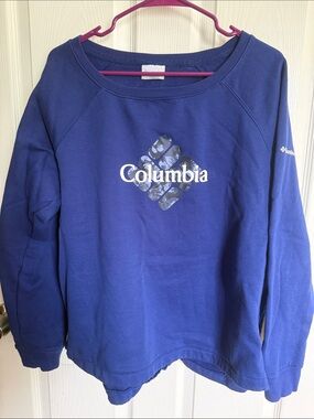 Columbia Blue Crewneck Sweatshirt with Logo Emblem